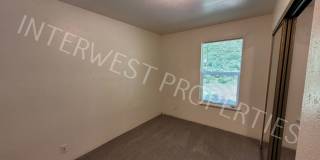 Cozy 3 bd House in Oregon City with Garage, Storage, & W/D Hookups! Gallery 5