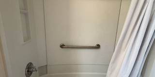 Apartment located inside beautiful historcal home in Lynchburg! Gallery 15