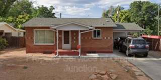 941 Walnut Avenue Gallery 1