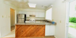 Community Lake-Dock and Private Beach Gallery 11