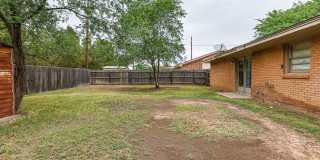 CHARMING 3/2/1 FOR LEASE IN NW LUBBOCK Gallery 35