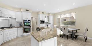 9 Agostino Gallery 15