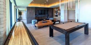 Encore Lakeside Gallery 32