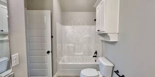 18 East Loveland Loop Gallery 23