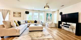 524 Ayinger Lane Gallery 1