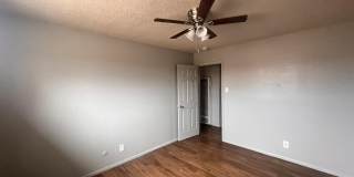 423 Dallas Street SE Gallery 15