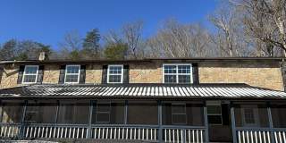 141 McCully Lane Gallery 1