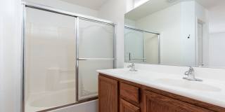 Very clean SW home near Sunset/215 for only $1875 Gallery 19