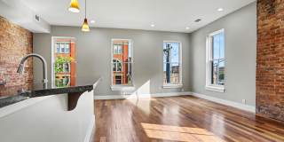 280 E Michigan Avenue Gallery 7