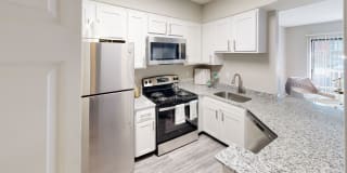 Waterford Place Apartment Homes Gallery 1