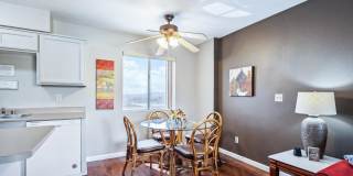 Furnished, Short term or long term Condo with community Pool Gallery 5