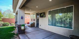 4 Bed, 3 Bath, 3 Car Garage for rent. Small Dog Allowed Gallery 47