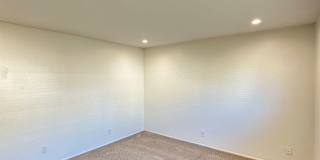 3636 Howard Gallery 19