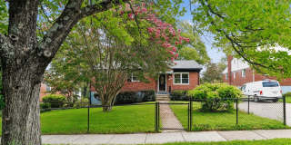 Updated Rambler Close To METRO, Parks, Shopping, & More Gallery 1