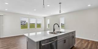 1433 Southeast Vantage Point Drive Gallery 1