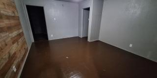 4 bedroom, 1.5 baths Gallery 3