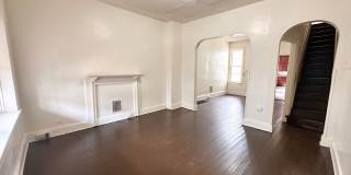4 Bedroom 1 Bathroom w/Garage in York City! Gallery 3