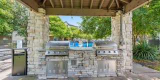 Oak Grove Apartments Gallery 6