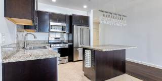 401 N Serrano Ave Gallery 2