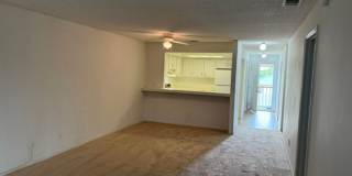Large Two bedroom condo Gallery 1
