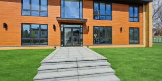 325 Manville Road unit: 101 Gallery 1