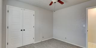 For Lease: Large updated home in Moore! Storm Shelter included! Gallery 16