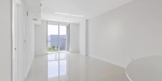 The Mile Coral Gables Gallery 68
