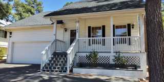 Beautiful Three-Bedroom Home Gallery 1