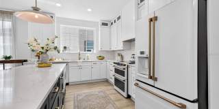 1717 MASSACHUSETTS Avenue NE Gallery 11