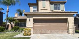 43174 Teramo Street Gallery 1