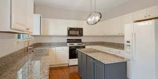 546 Declaration Ln Gallery 14