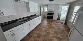 81 E Cayuga St Apt 2 Right Gallery 1