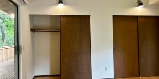 Amazing Lake Forest Park Home Gallery 11