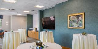 The Franklin at Hancock Village Gallery 16