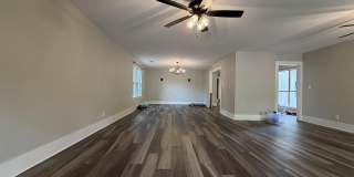 306 Ashland Street Gallery 11
