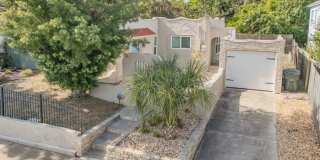 Renovated Spanish-Style 2/1 Beach Bungalow Just Steps to the Ocean! Gallery 7