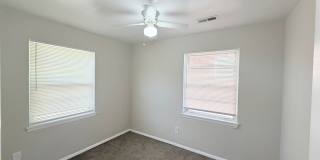 4742 Vista St (PRICE REDUCED)!! Gallery 8