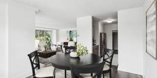 RiverHouse Gallery 9