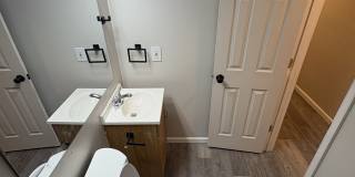 813 S Grosvenor Ct Gallery 54