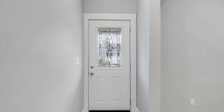 2224 N Kenwood Avenue Gallery 5