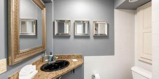 136 2ND Avenue Gallery 11