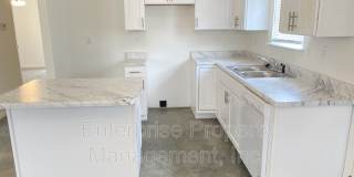 2963 Lake Park Rd. Gallery 8