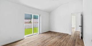 Designer Mid-City/Fairfax House + Studio | Dog Run & Private Orchard | 3-Car Parking Gallery 16