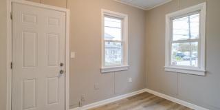 Three Bedroom Home in Middle River Gallery 3
