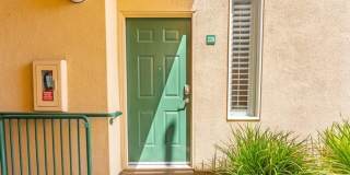 2 Bed 2 Bath Bi-Level Condo Downtown Partially Furnished 2 Bed 2 Bath Bi-Level Condo Downtown Partially Furnished Gallery 1