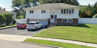 7 Motor Lane Gallery 1