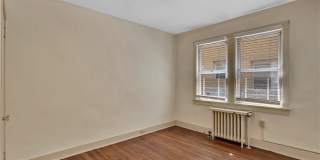 5854-5862 Forbes Ave Gallery 8
