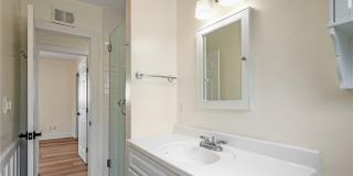 413 N Paulina Gallery 29