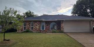 4825 Eric Drive Gallery 1