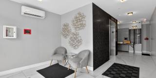 43-45 West 32nd St Gallery 21
